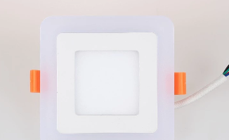 კონკურენტული ფასი Dimmable ორმაგი ფერის LED მინის ჩაღრმავებული პანელი ქვემოთ განათება