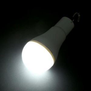 Bohlam Darurat LED kanthi baterei ing wektu Darurat 3 jam kanggo Lampu Komersial