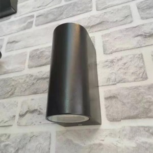 IP65 Outdoor Wall Light Warm White Color with Up and Down Lighting for Yard