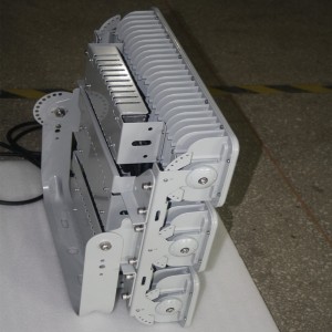High Power LED Spot Light 200w to 600W LED Projector for football court