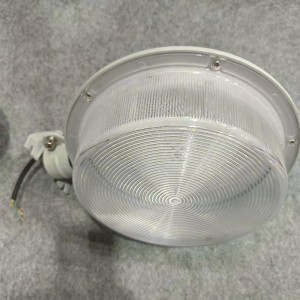 Lampu Keamanan LED Kekuatan AC versi Surya untuk penerangan luar ruangan Lampu Area Fajar